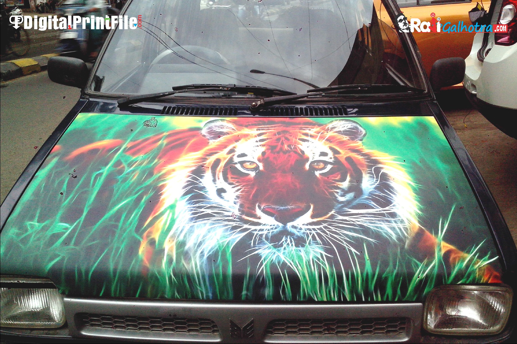 Vehicle Customized Graphics Designing in Bonnet